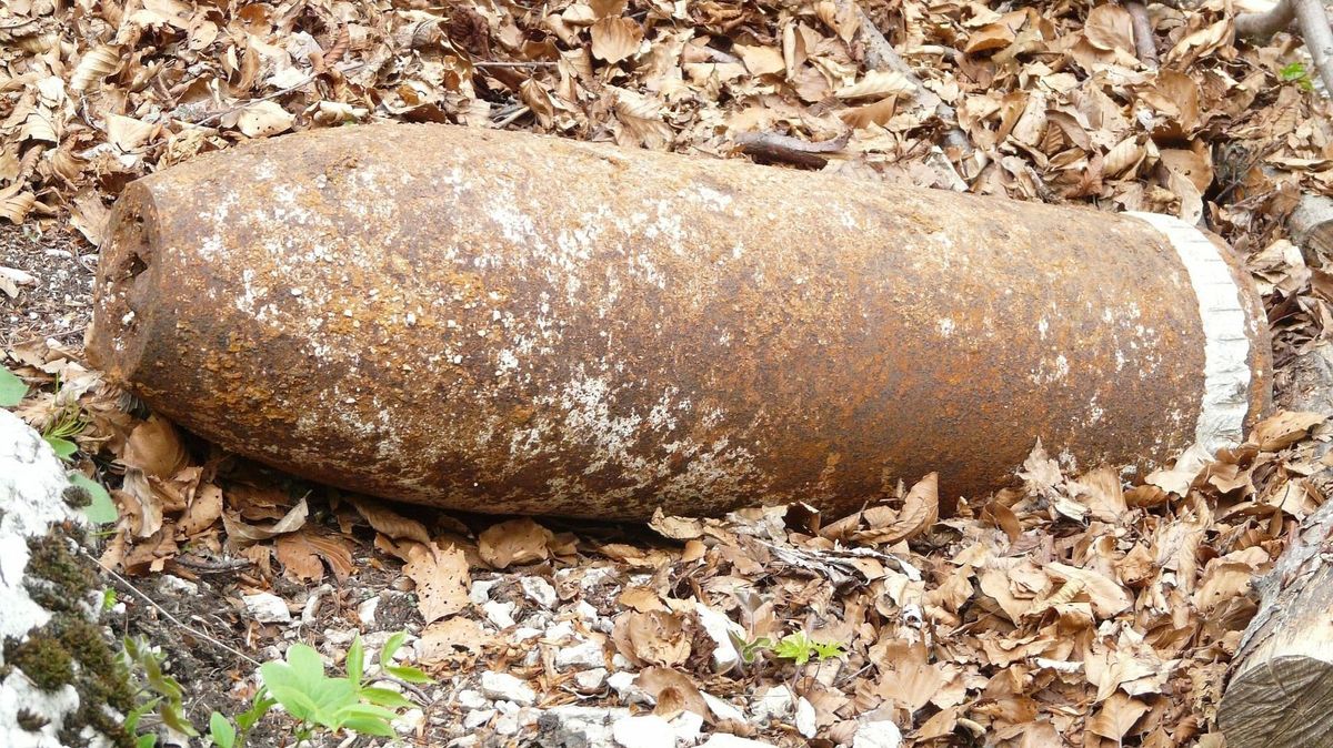 Világháborús bombát találtak Miskolcon