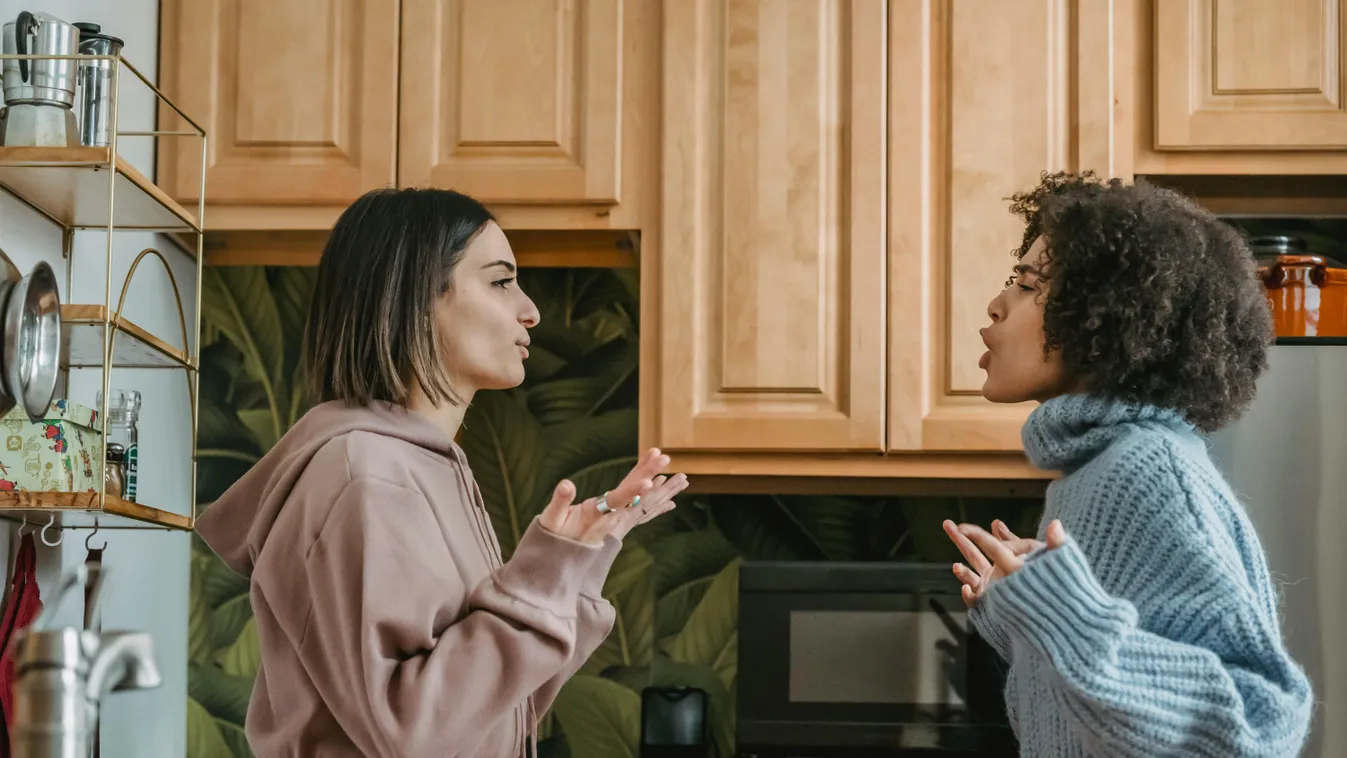 Ezekkel a csillagjegyekkel a legrosszabb együtt lakni