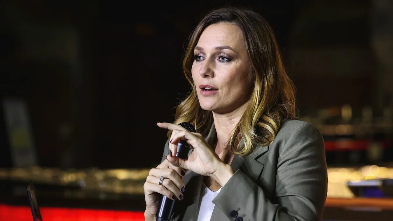  Babája elvesztéséről vallott a modell