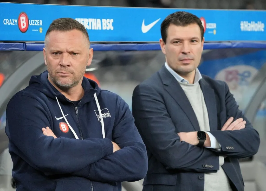 Komoran néz a jövőbe Dárdai Pál és főnöke, Benjamin Weber (jobbra): jövőre lehet esélyük a feljutásra?