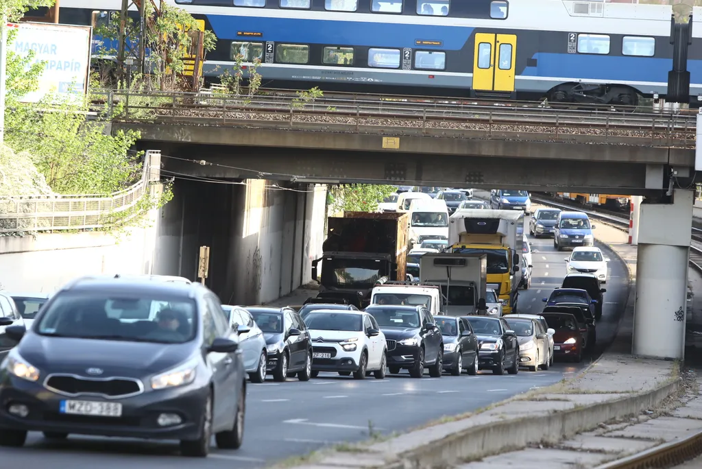 2024.04.10
Napi dugo a városban