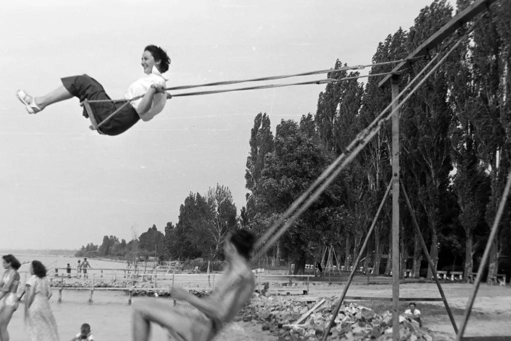 „Így strandoltunk régen”