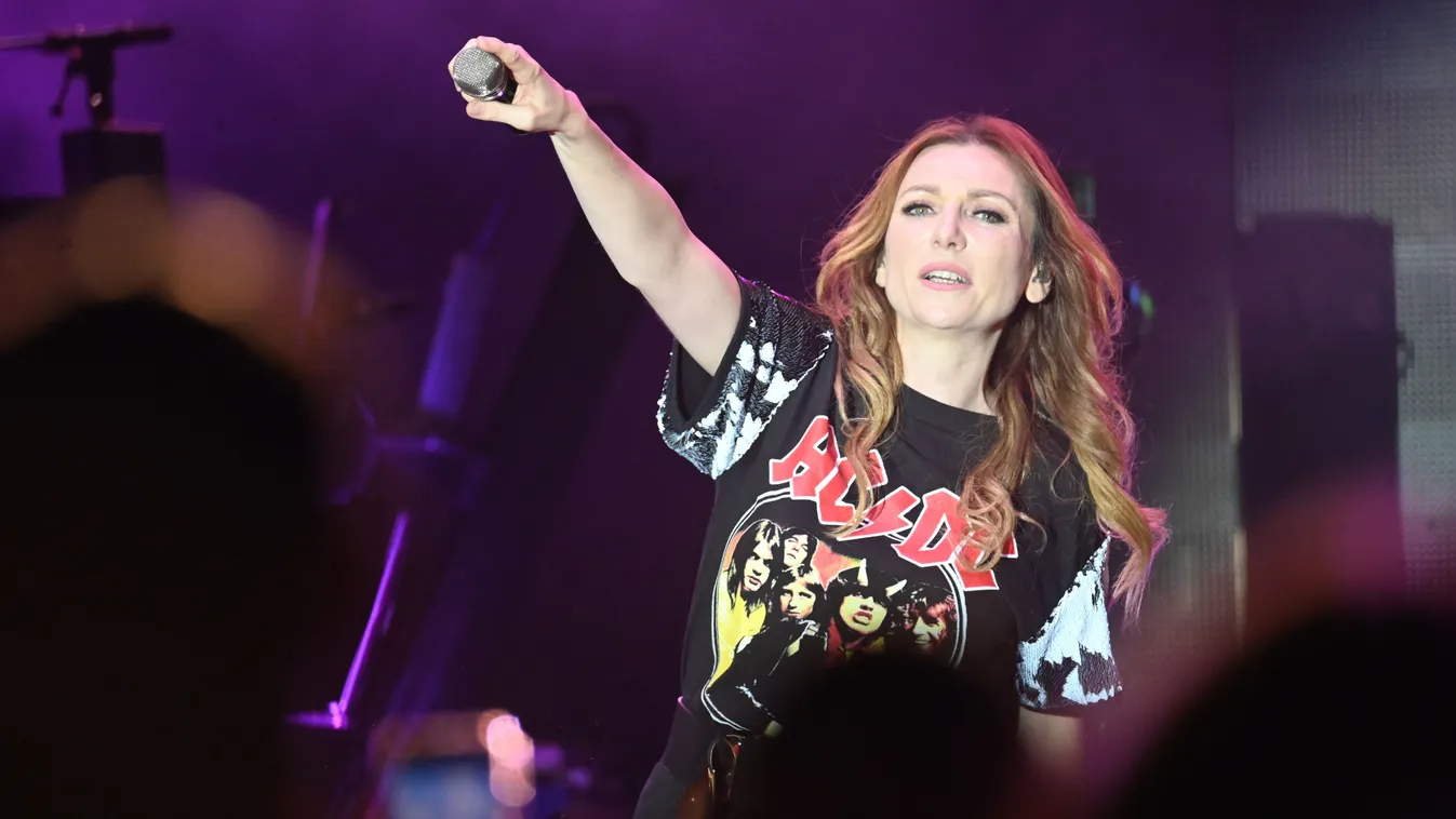 Rúzsa Magdi ikrei kétévesek, de már látták a fél világot