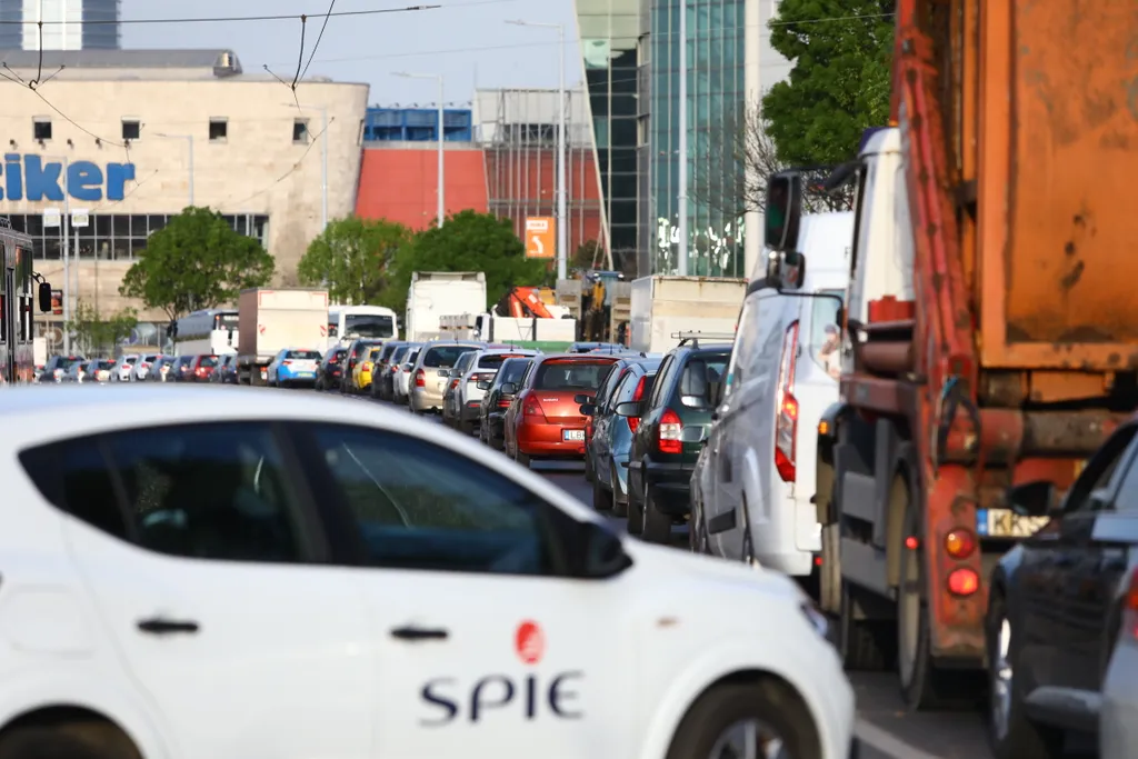 2024.04.10
Napi dugo a városban