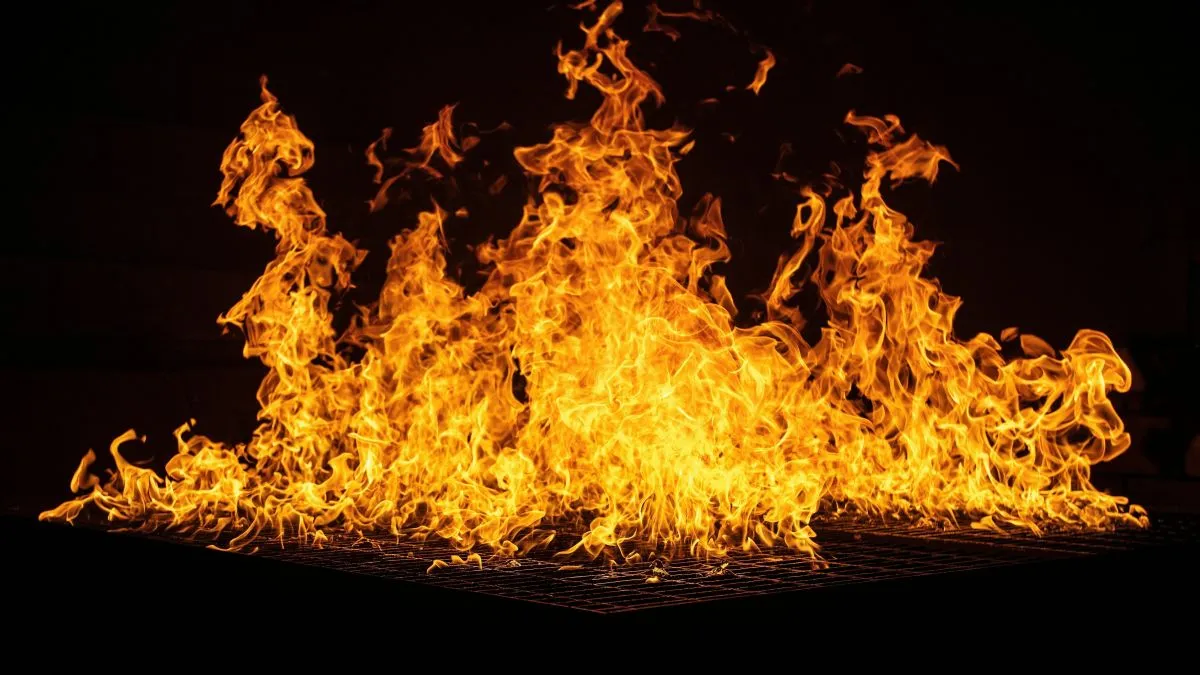 tűz, tűzeset, tűzoltó, tűzgyújtás