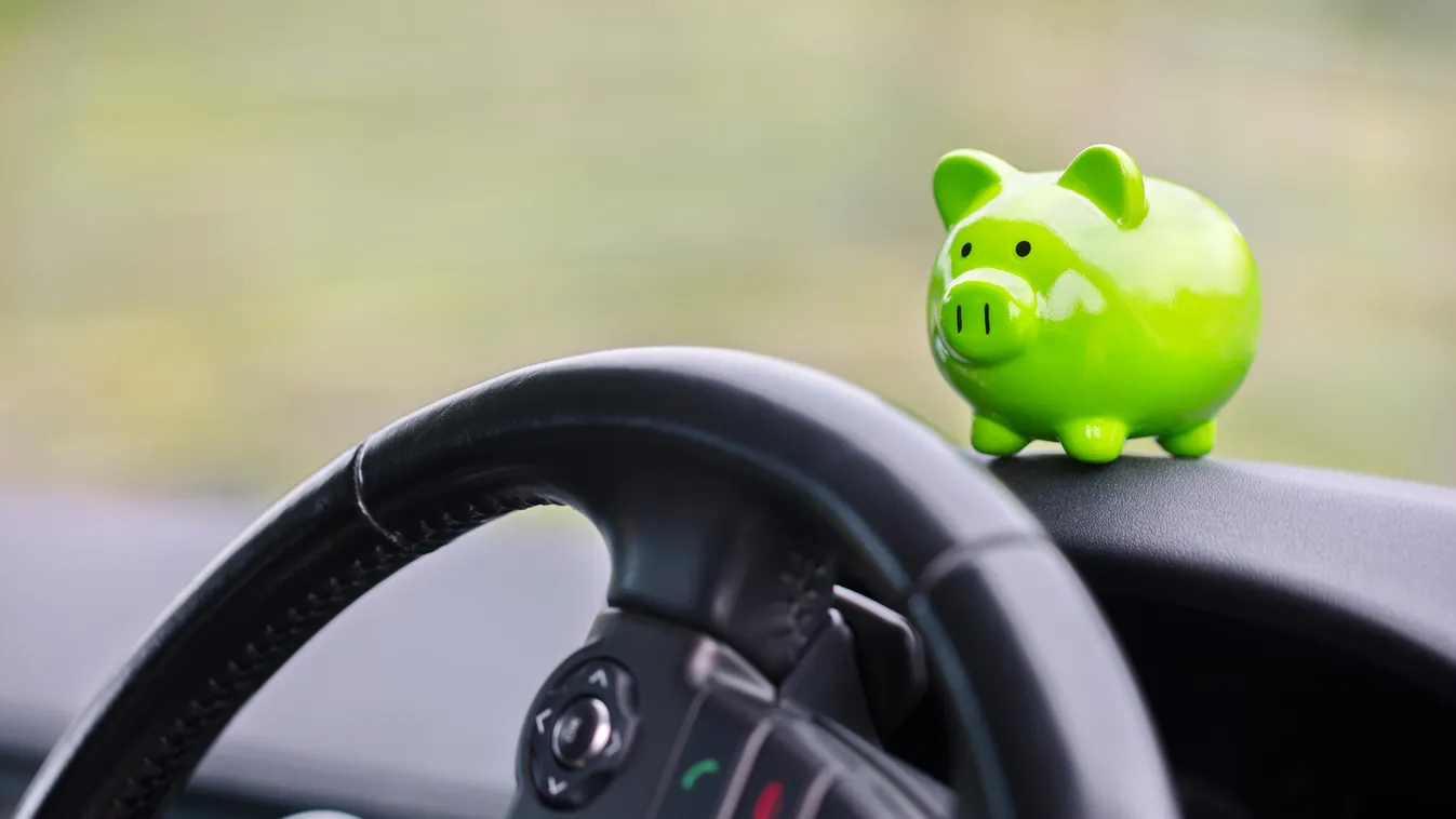 Alig pár nap maradt befizetni a gépjárműadót