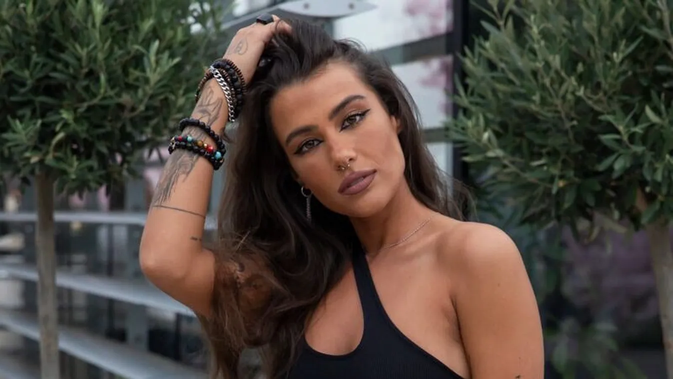 Áll a bál az X-Faktor körül, a mentor is a műsort szapulta