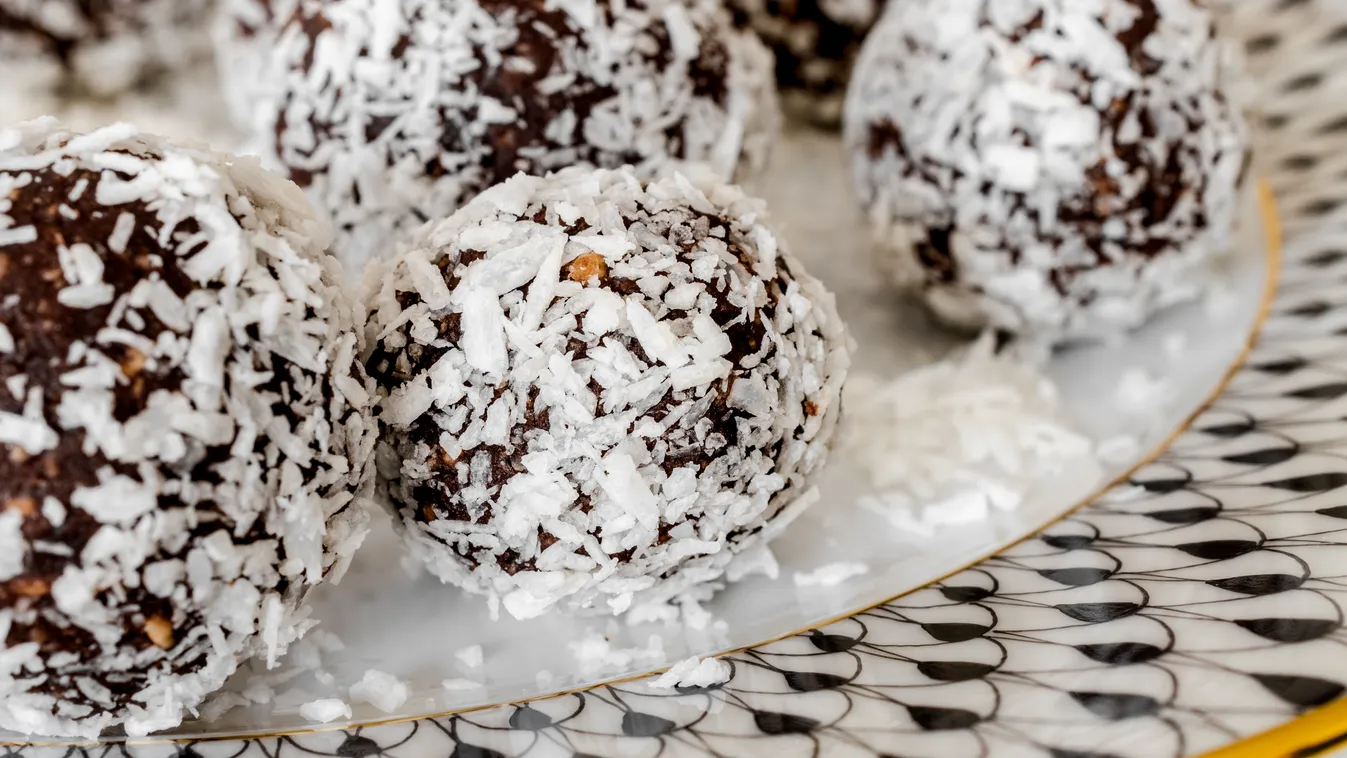 Ettől az isteni apró trükktől mennyei lesz a kókuszgolyó