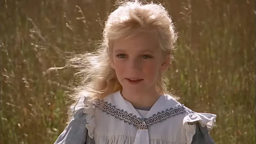 Sarah Polley mindössze tízéves volt, amikor elkezdte forgatni a sorozatot