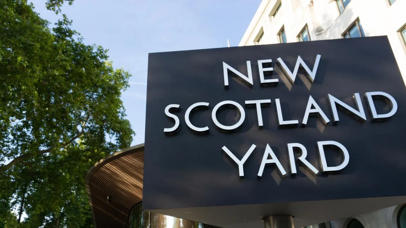 Elmenekültek Londonból a késes terroristák