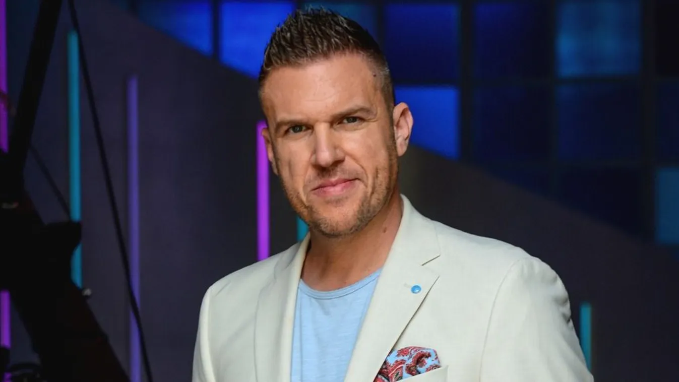 Vitát váltott ki Kasza Tibi többmilliós órája