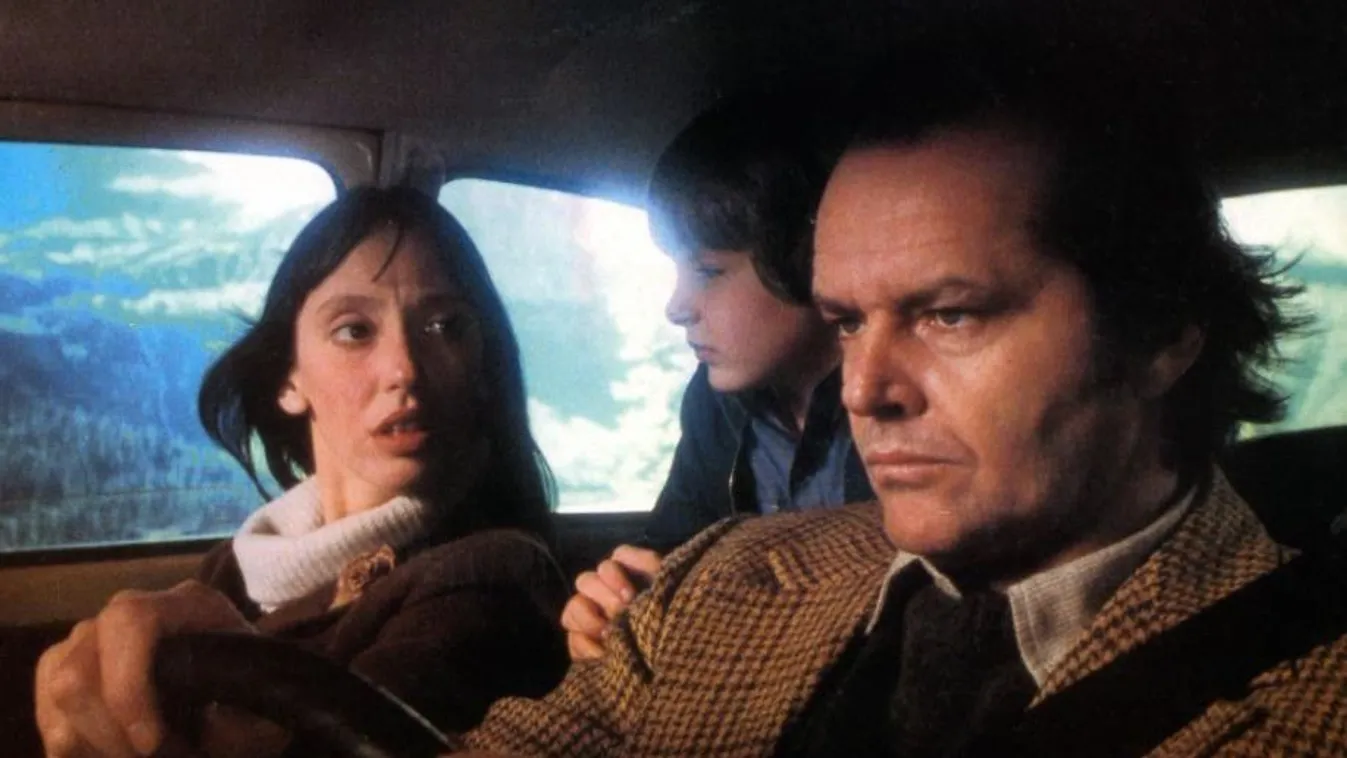 Lecsúszott a Ragyogás színésznője, egy autóban alszik