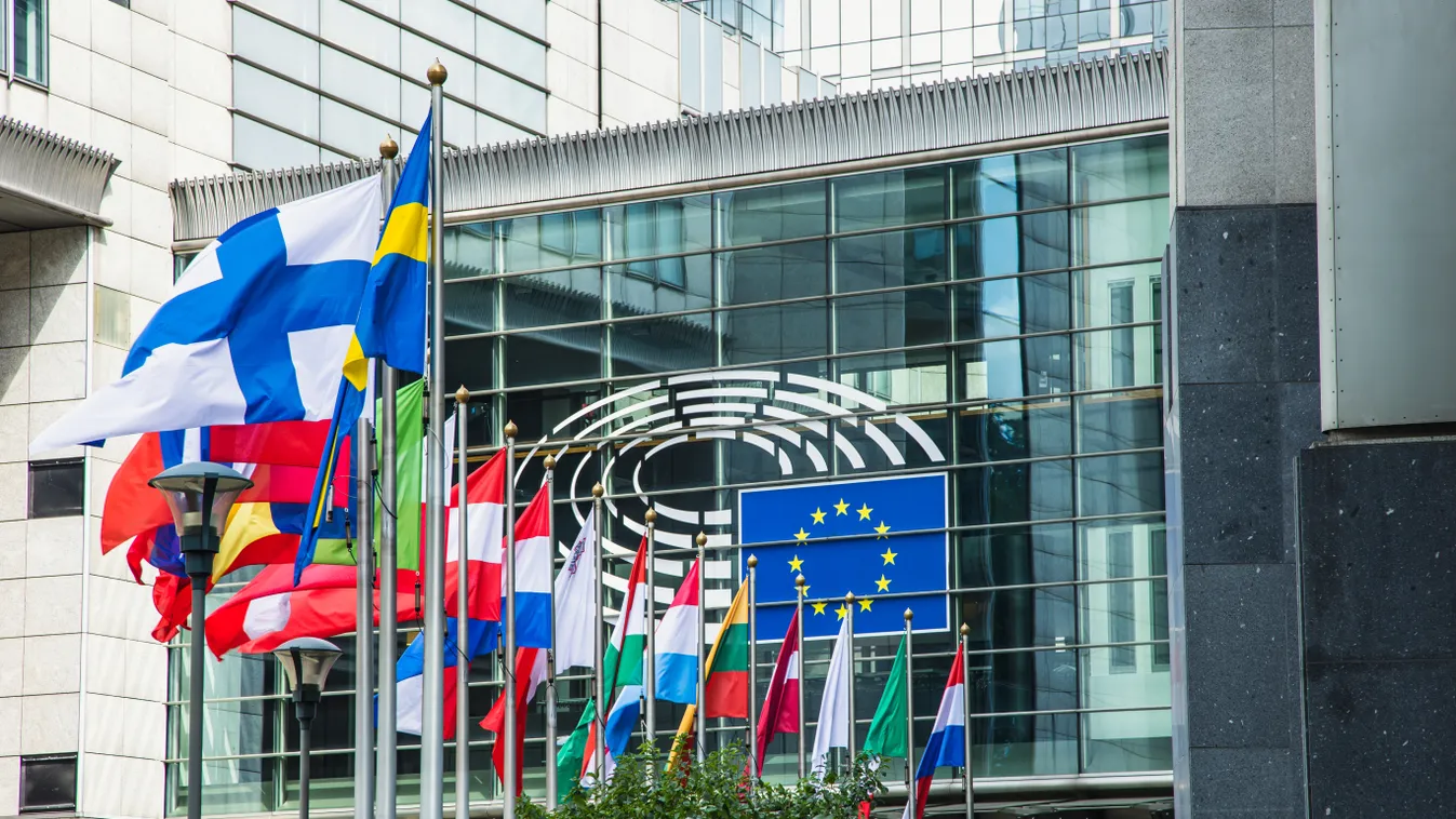 Hiába erőlteti Brüsszel a migránskvótát