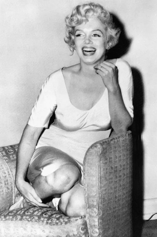 CINEMA-BIO-MARILYN MONROE