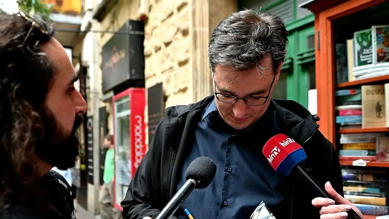 A DATADAT-on keresztül ömlött a pénz Karácsonyhoz