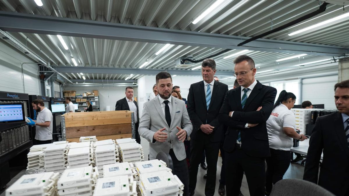 Nőtt a foglalkoztatás és csökkent a munkanélküliség