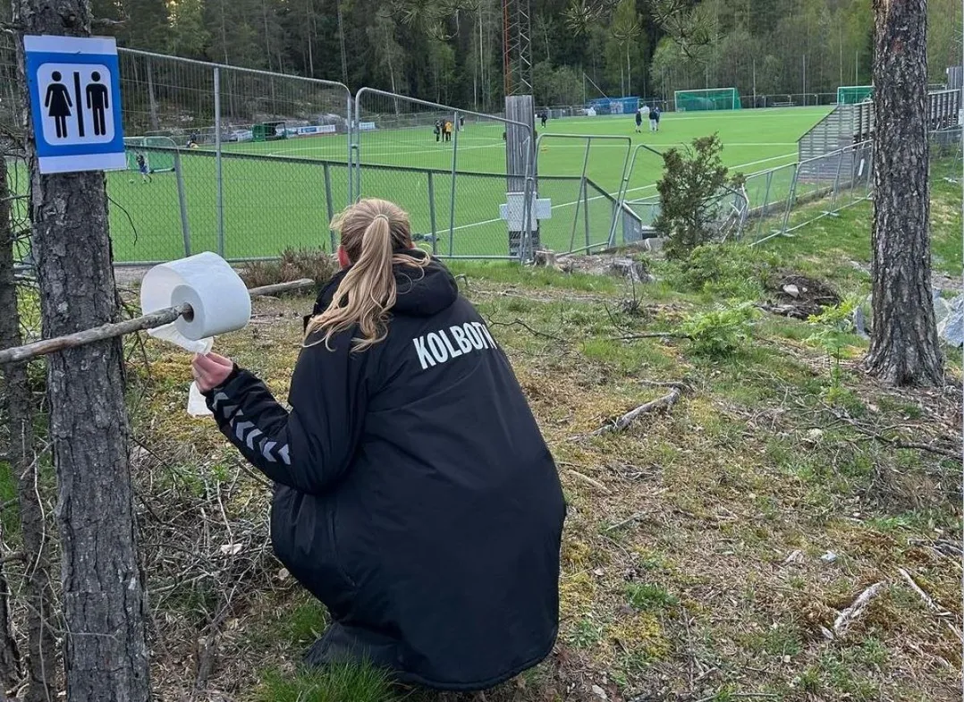 Évtizedek óta ilyen megalázó helyzetben vannak a norvég futballklub női játékosai
