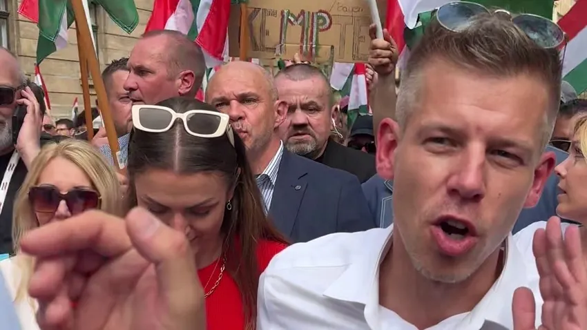 Magyar Péter csúnyán felsült, a követői fogják a fejüket