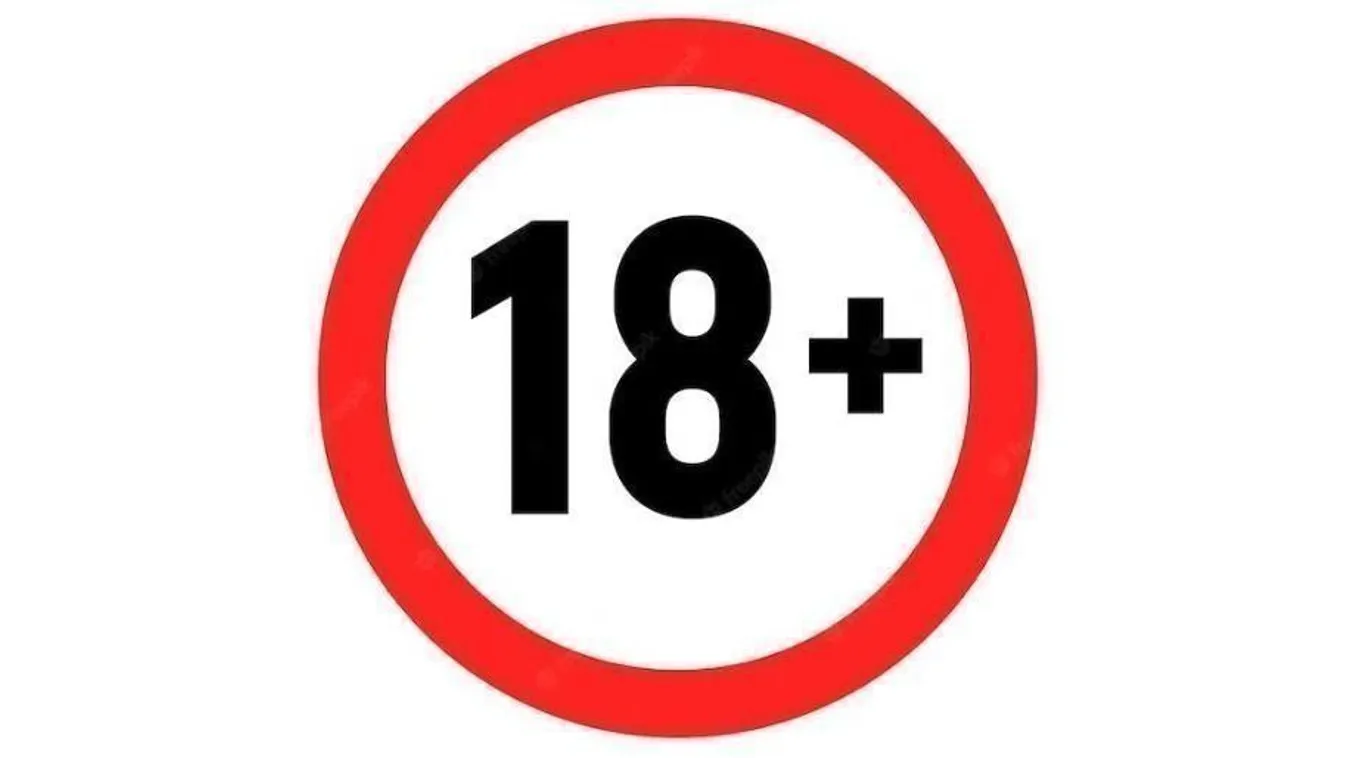 Fürdőruhás fotóval őrjítette meg rajongóit a 74 éves díva