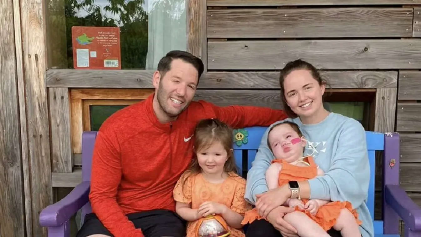  Édesanyja karjaiban távozott a 15 hónapos Amelia