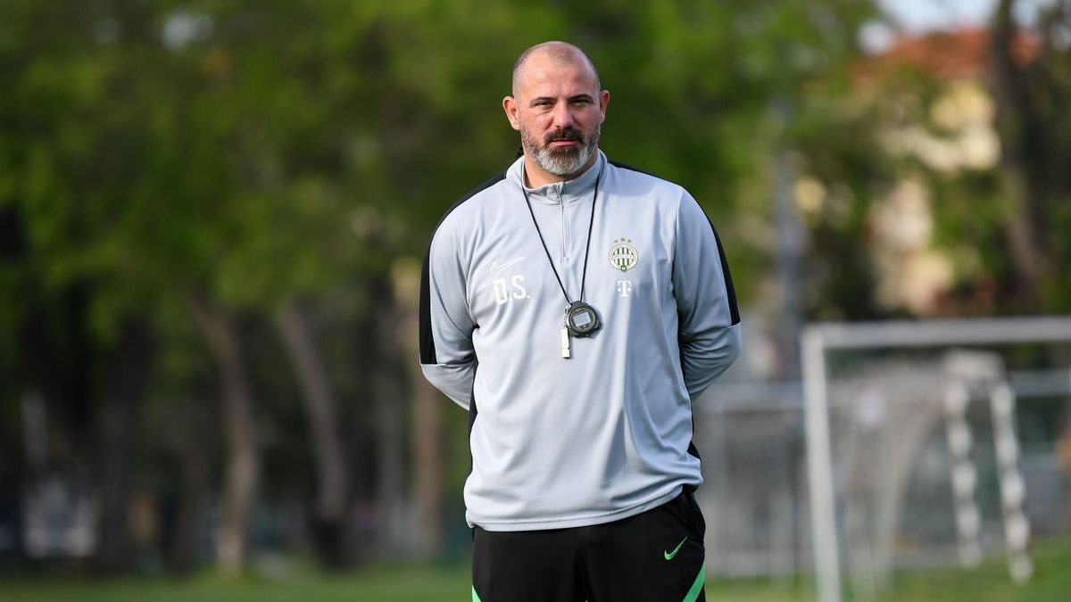 Váratlan fordulat: távozik a Ferencváros vezetőedzője