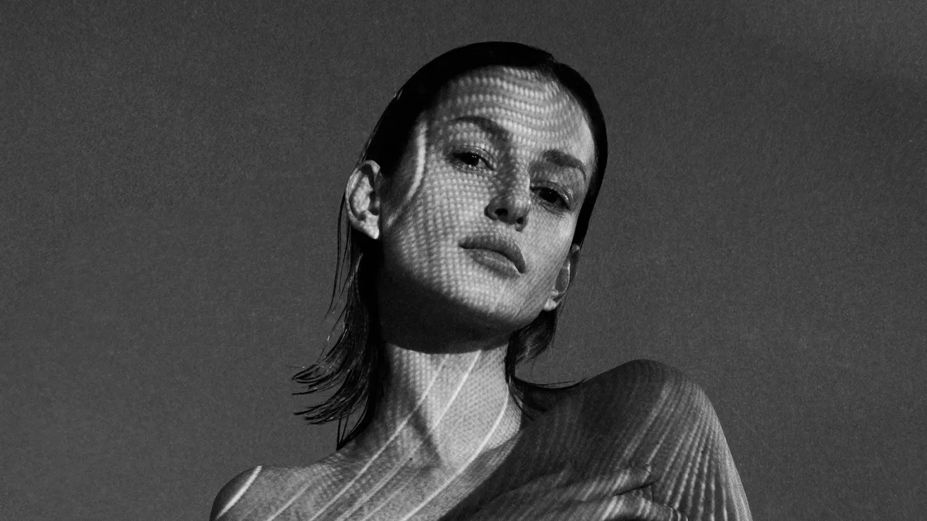 Levetkőztek a TV2 sztárjai, még a bugyit is ledobták