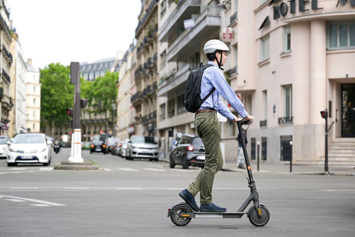 Illustration,Picture,Shows,People,Using,A,Self-service,Electric,Scooter,In