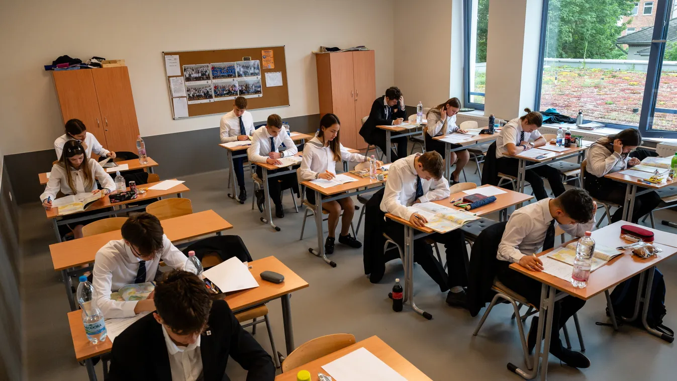 Így néz ki ma az érettségi Magyarországon - galéria