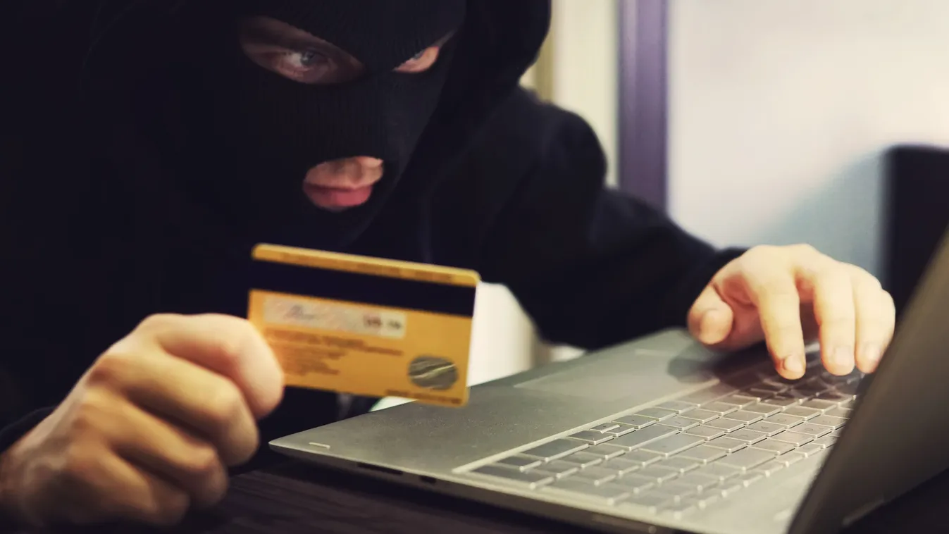 Így verik át az online vásárlókat