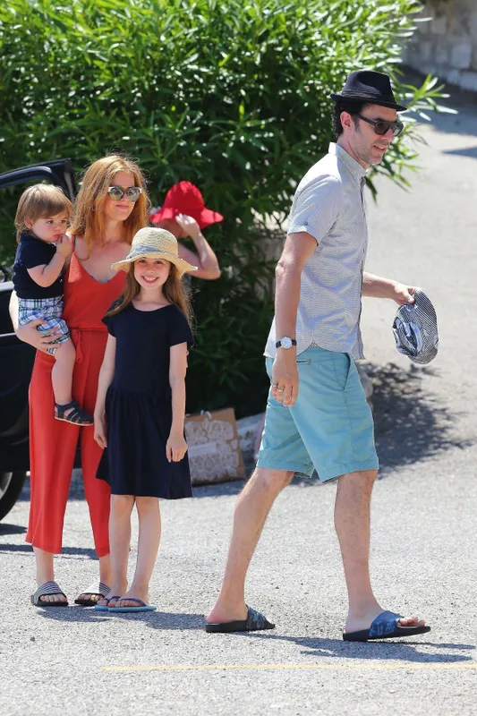 HOT FELTÖLTÉS Isla Fisher kitálalt Sascha Baron Cohennel való pokoli házasságáról RIPOST