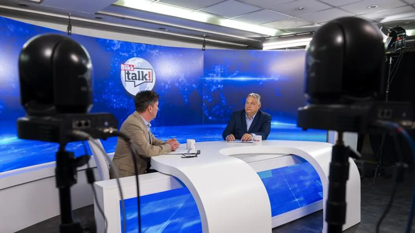  Orbán a Blikknek: A háború és a békepártiak birkóznak most