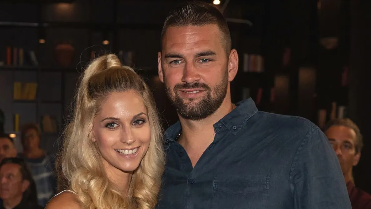 Kucsera Gábor és Tápai Szabina SZL_88431946