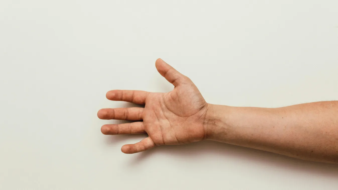 Viszket a tenyered? Kiderült, mit jelez az érzés valójában!