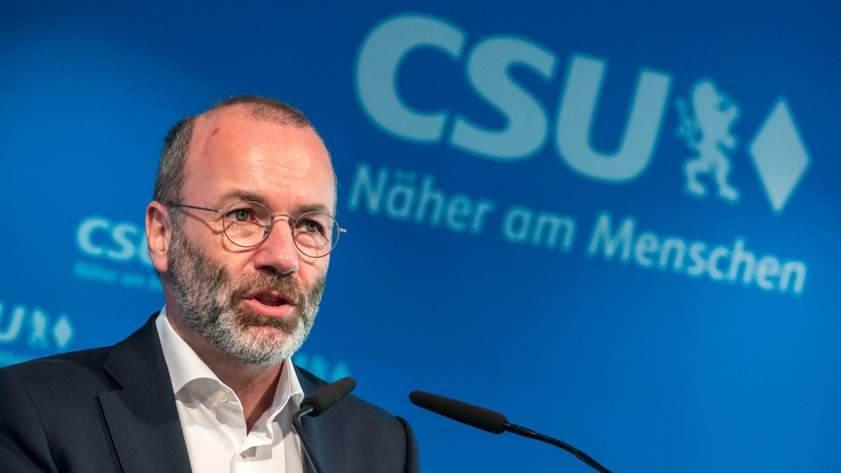 A kötelező katonai szolgálat mellé atomfegyvereket is akar Manfred Weber