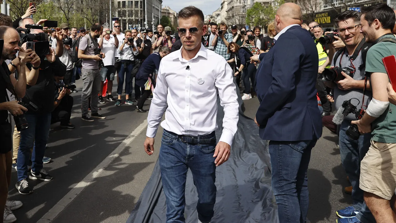 Öngyilkosságot hazudott Magyar Péter