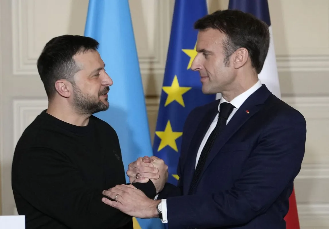 Macron Zelensky