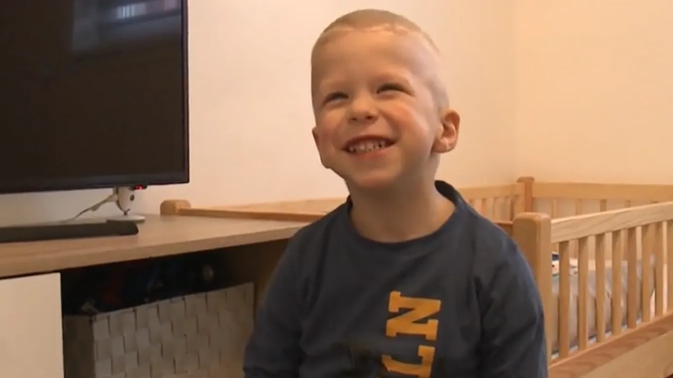 Összetörtek Ádin szülei: ha nem kap segítséget, meghalhat