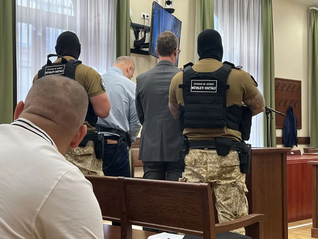 Curtis tesójának a tárgyalása