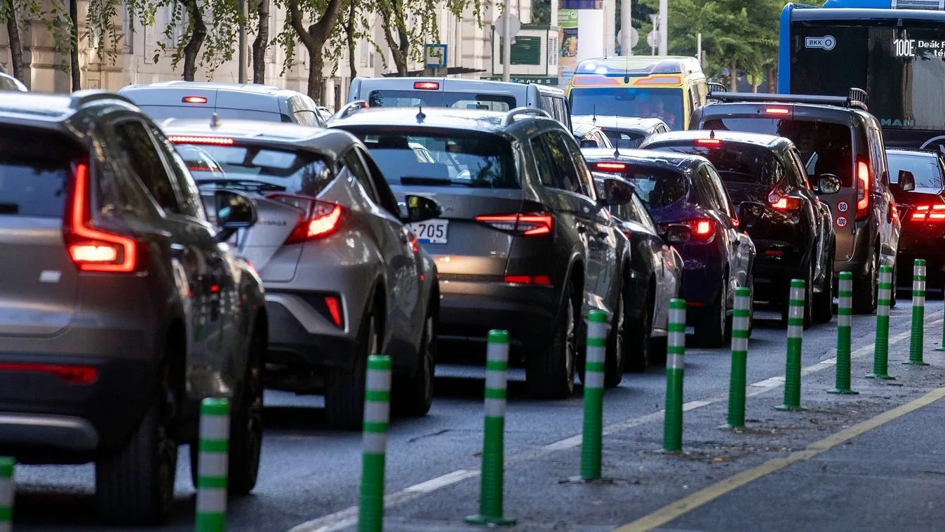 Karácsony ki akarja tiltani a 10 évnél idősebb kocsikat Pestről
