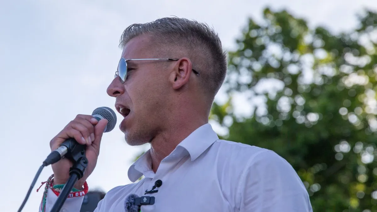 Magyar Péter Tatabányán (5)