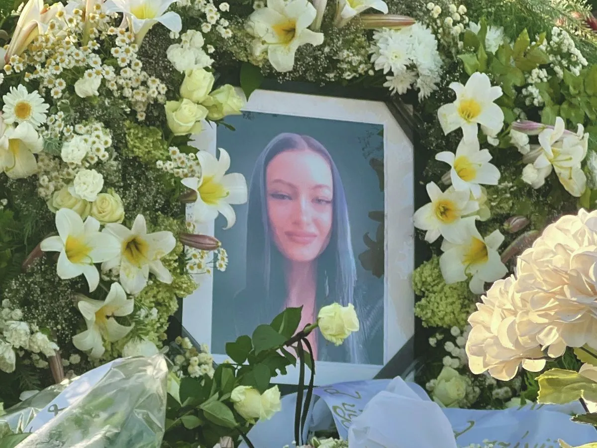 Verőce hajóbaleset, Daniella temetése