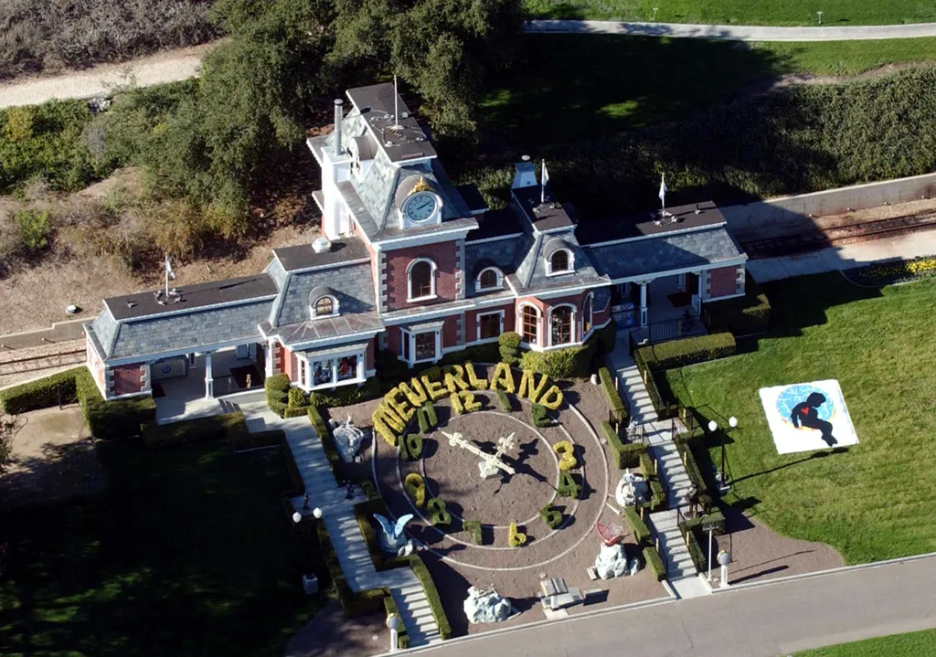 MICHAEL JACKSON'S NEVERLAND RANCH