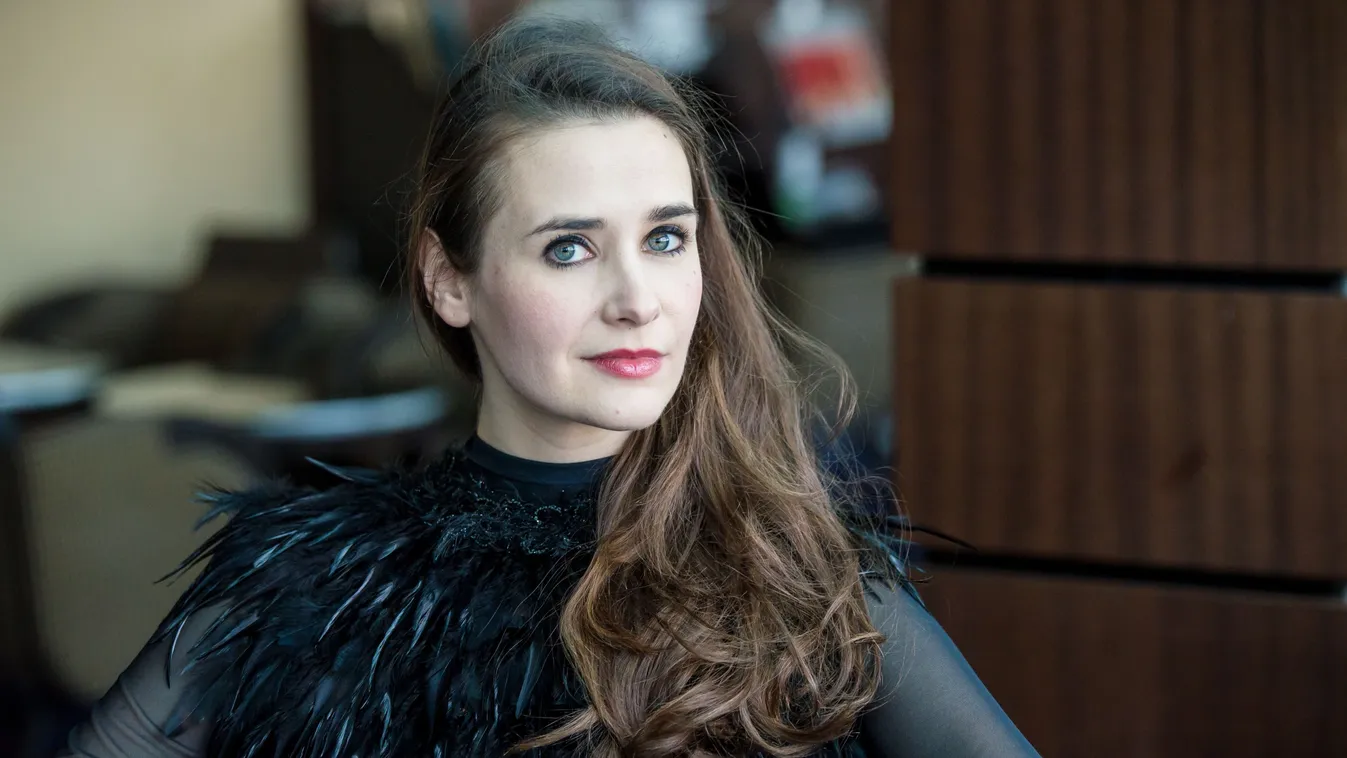 Gyertyagyújtás Tompos Kátya emlékére