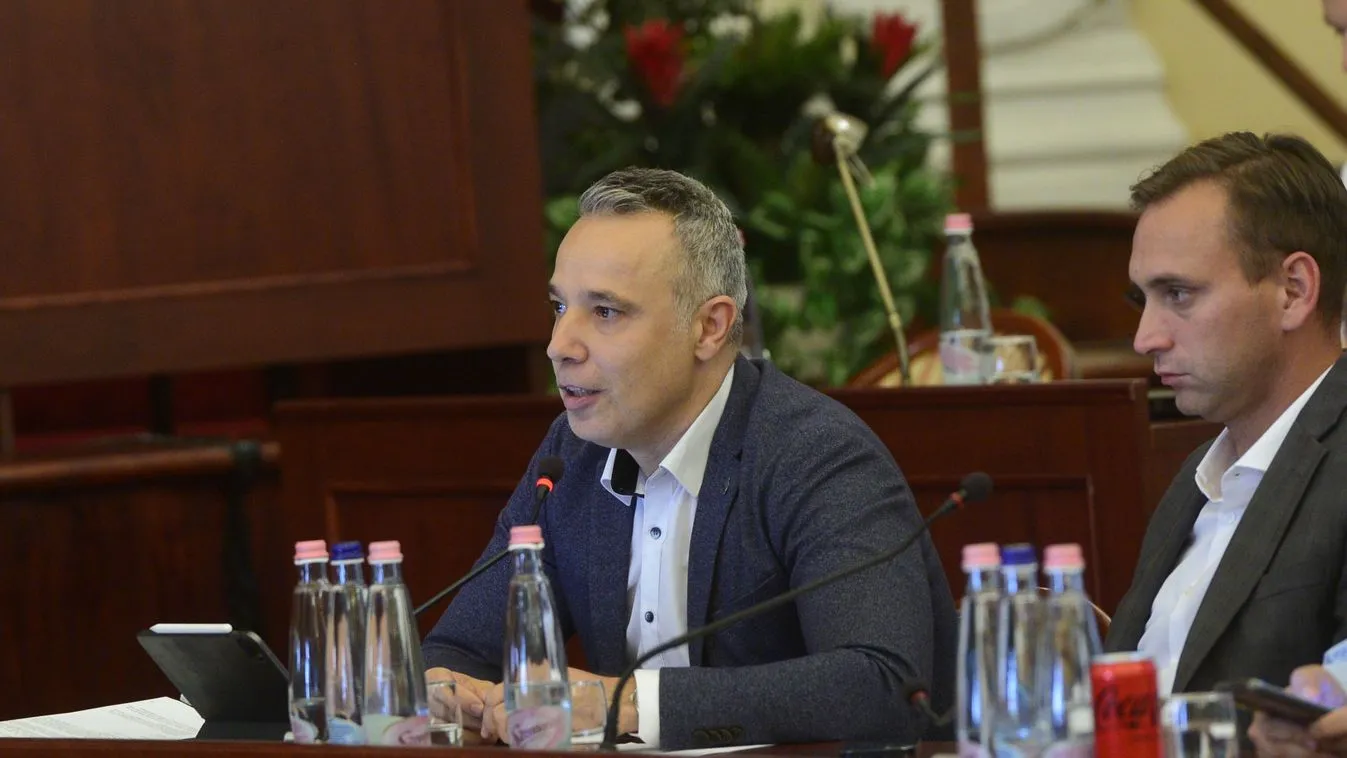 120 milliót "bűvészkedett" el a kispesti szoci polgármester