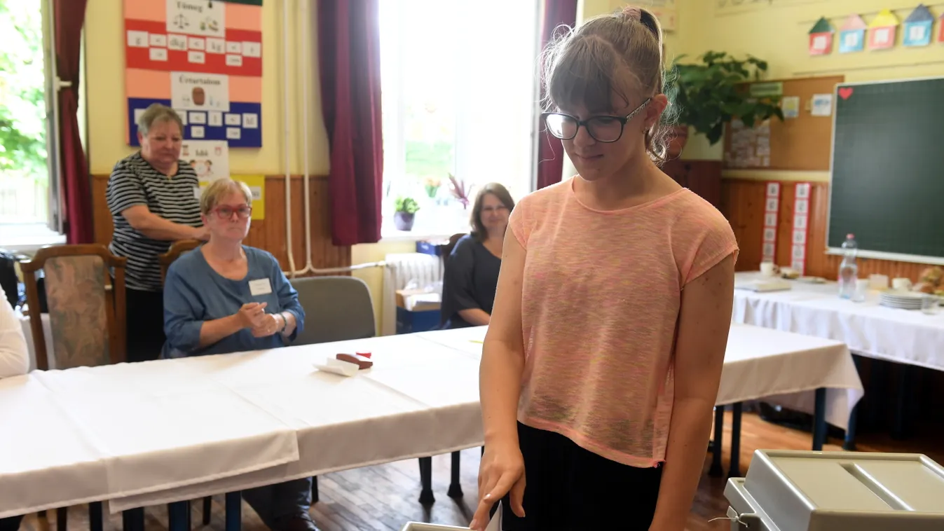 Szavazott az ország, a tét: háború vagy béke!