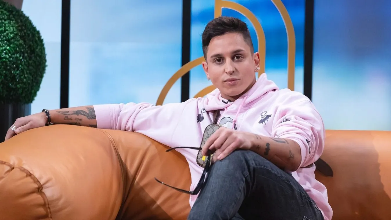 Aurelio bevallotta: Ezt tette a kislánya, amikor meglátta őt