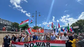 "Ezt a tömeget Brüsszelnek is észre kell venni" - több százezer ember vonul a Békemeneten