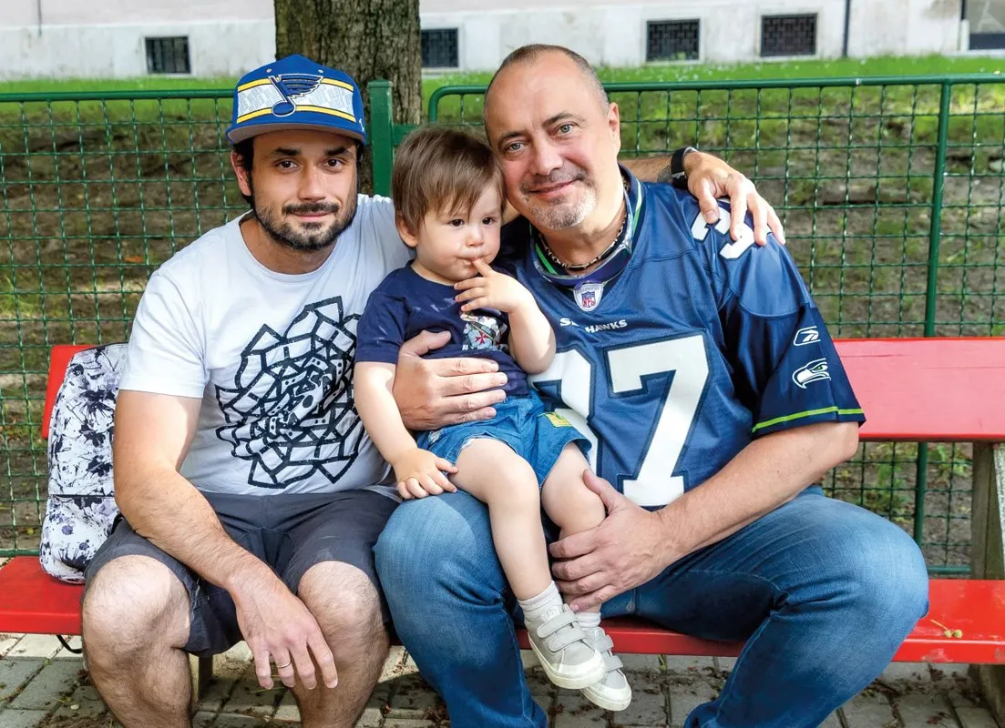 hot feltöltés Irigy Hónaljmirigy papp feri és unokája