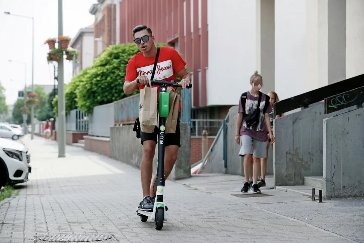 a20210714_elektromos_roller_PT_fmh (8)