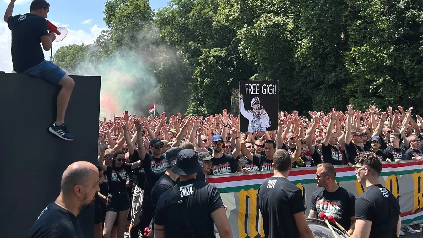 Óriási rendőri készültség Stuttgartban